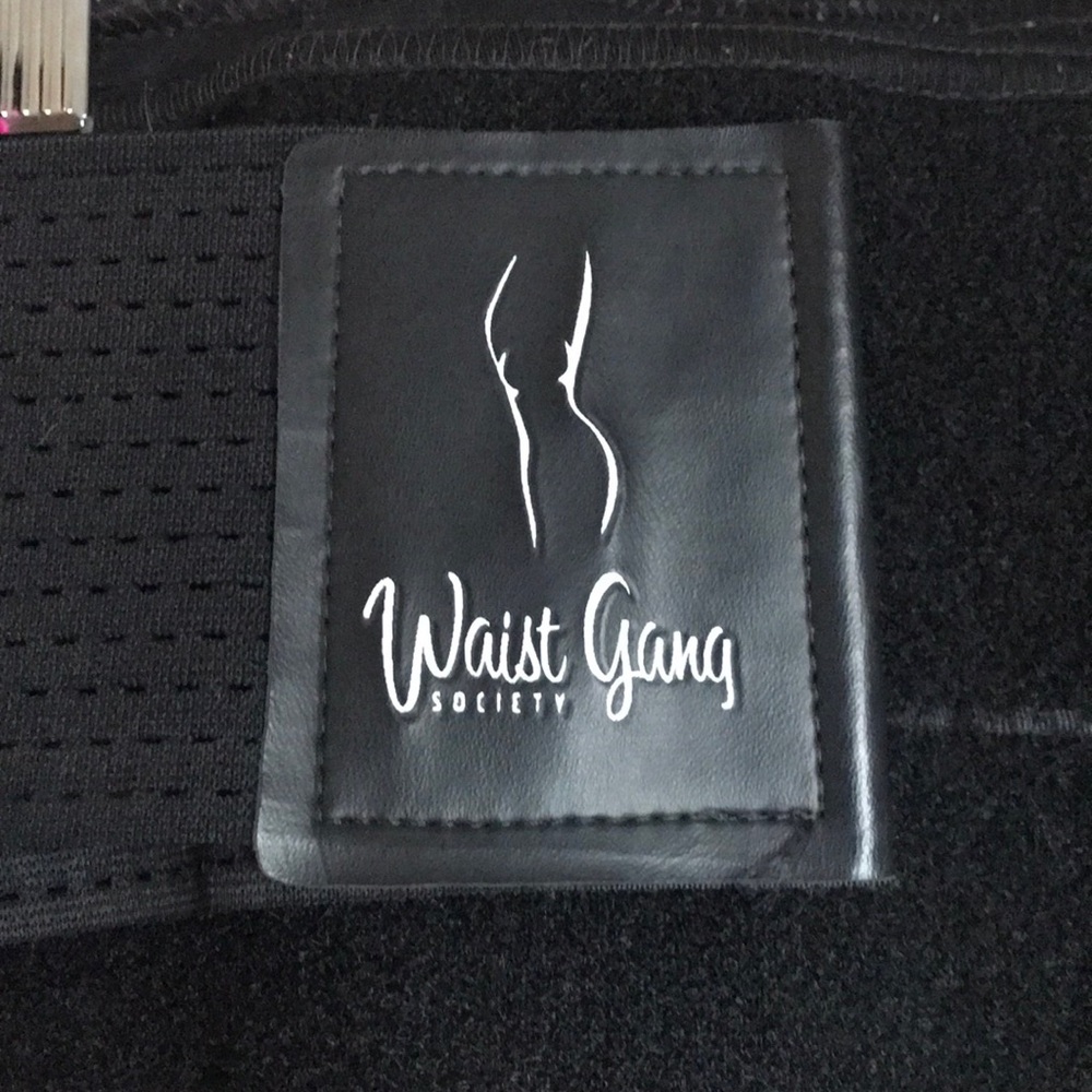 Waist Gang pink waist trainer
